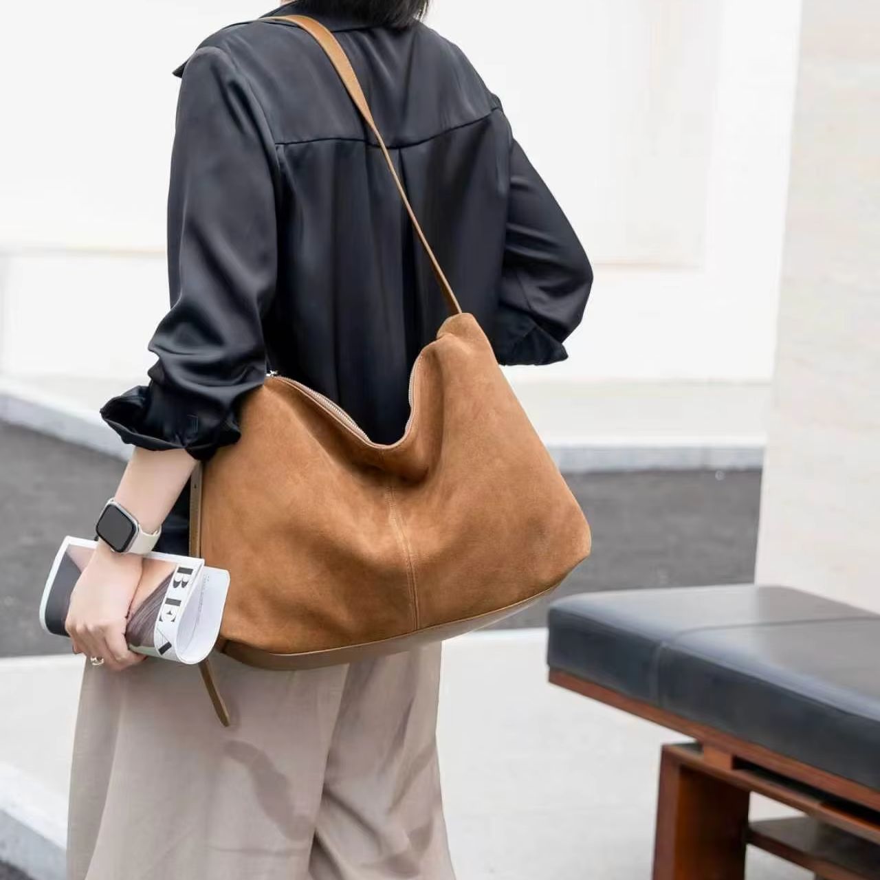 Hobo Bag Slouchy - Borsa a Tracolla in Pelle Scamosciata