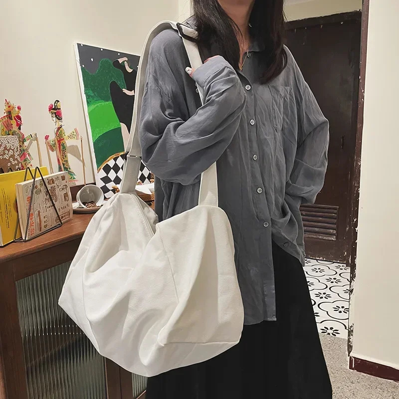 Borsa a tracolla morbida e slo - Hobo Bag Slouchy recensione e prezzo