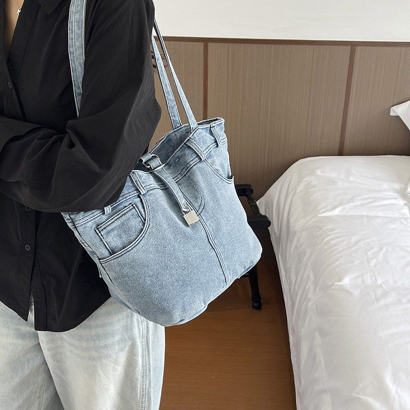 La moda in denim, semplice e a - Women'S Bags New Collection recensione e prezzo