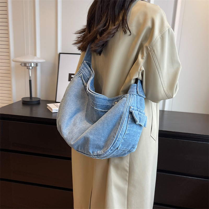 Borsa Hobo in Denim Oversize c - Hobo Bag Slouchy recensione e prezzo