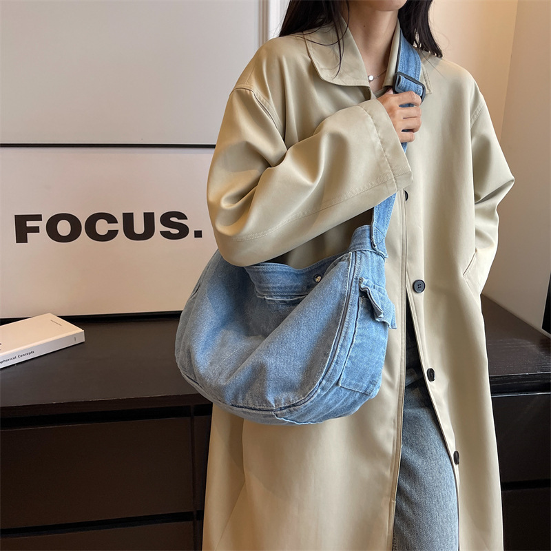 Borsa Hobo in Denim Oversize c - Hobo Bag Slouchy recensione e prezzo